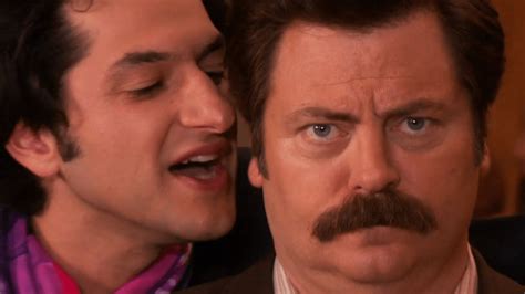  Parks and Recreation: Una comedia sobre la burocracia que te dejará con ganas de más helado